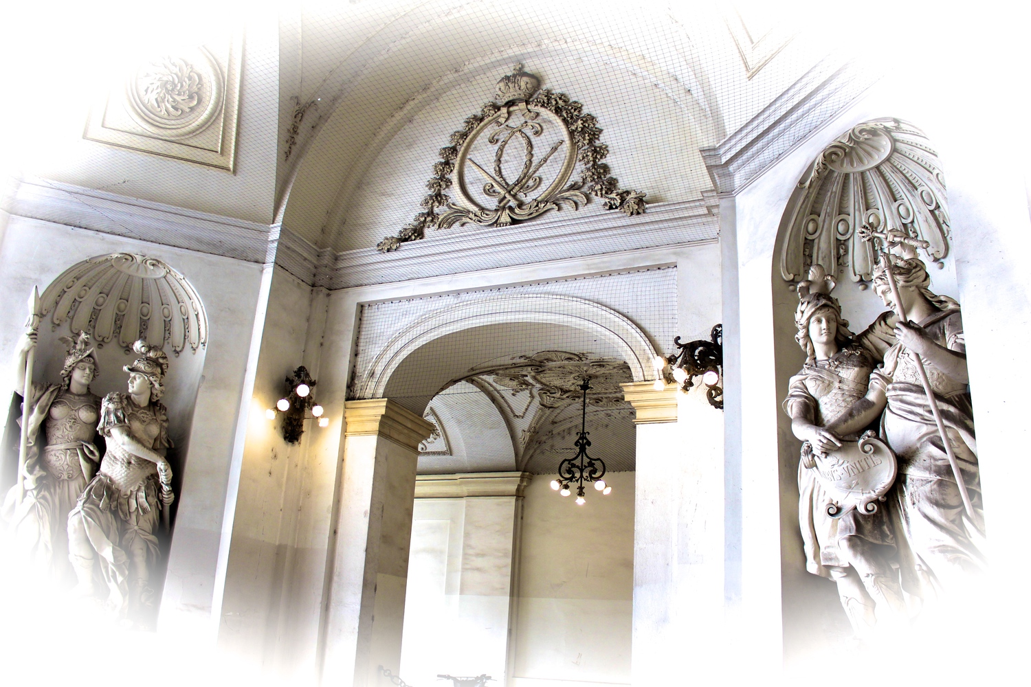 Обзорная экскурсия совмещенная автомобильно + пешеходная часть по историческому центру 